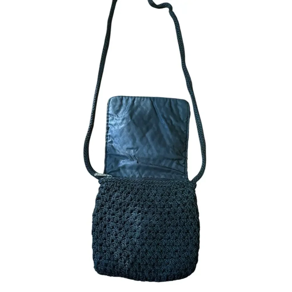 The Sak Original Crochet Crossbody Bag Black Zip Top Boho Travel Purse READ NOTE